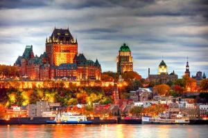 Phố cổ Quebec quyến rũ và lãng mạn