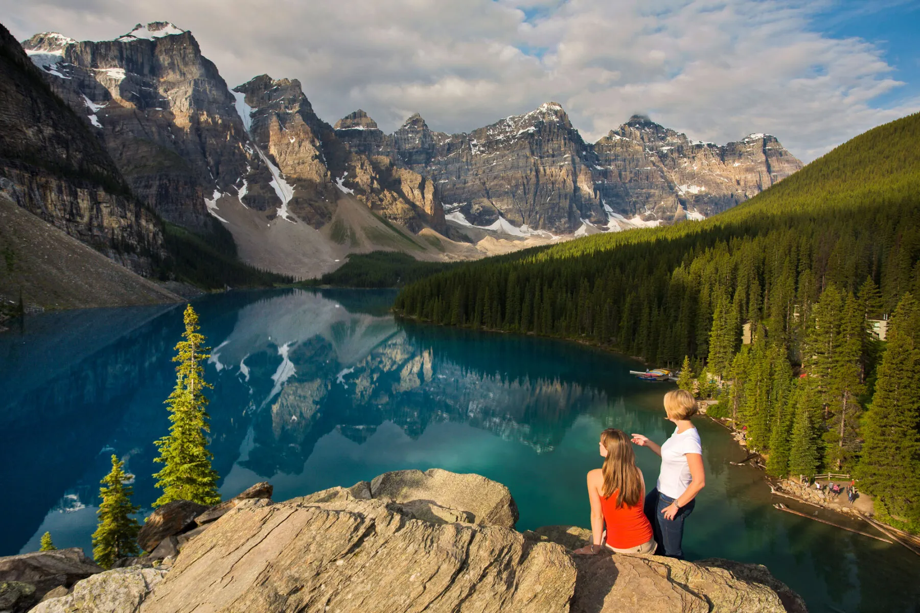 Công viên quốc gia Banff vào mùa hè