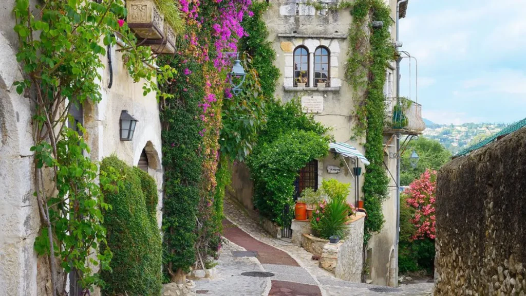 Dạo quanh thị trấn Saint Paul de Vence