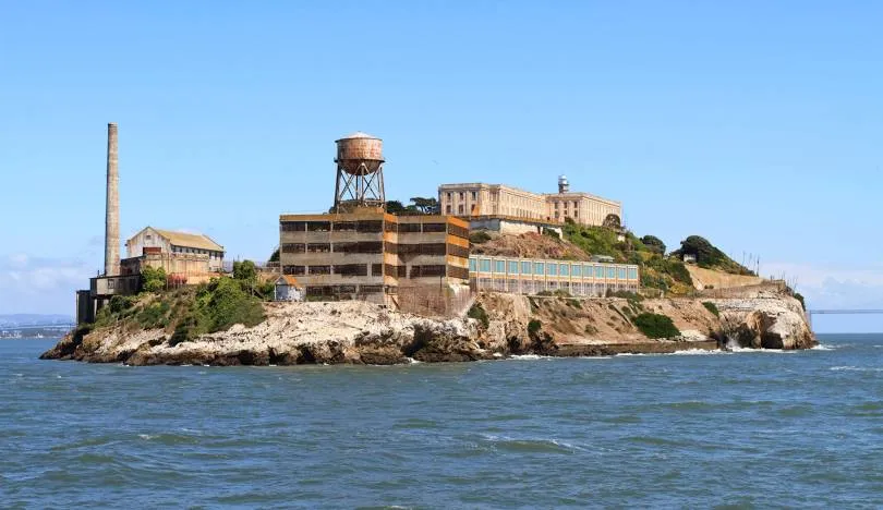 Nhà tù khét tiếng Alcatraz