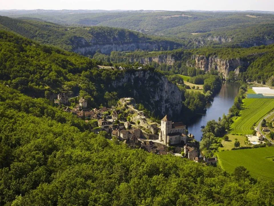 Thành phố Dordogne ở Pháp